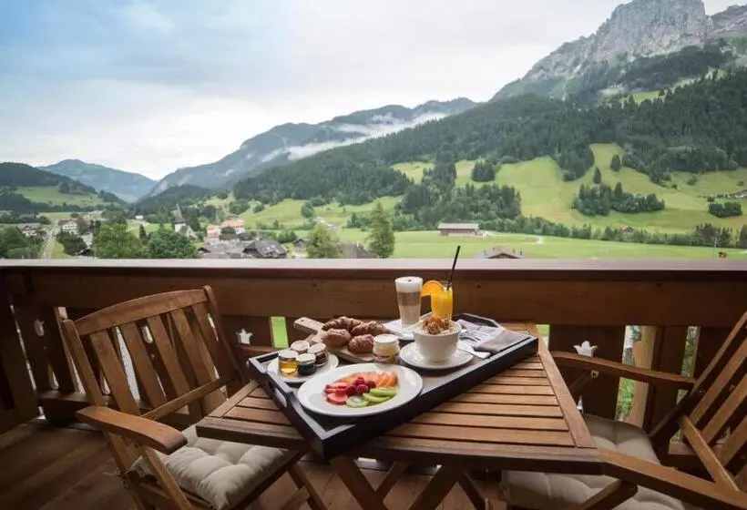 ホテル Hôtel De Rougemont & Spa