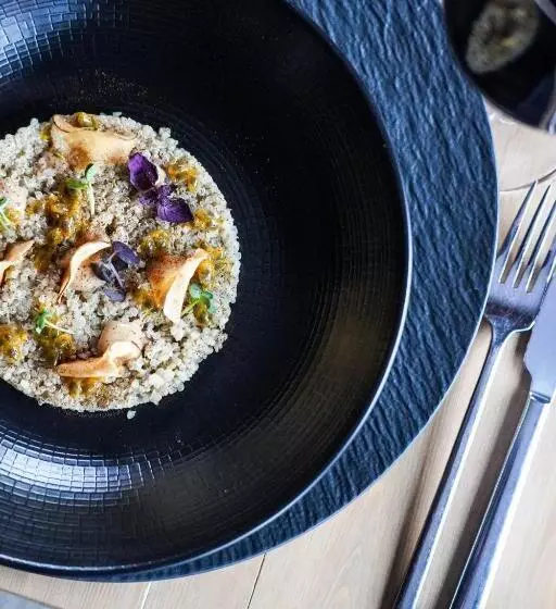 ホテル Hôtel De Rougemont & Spa