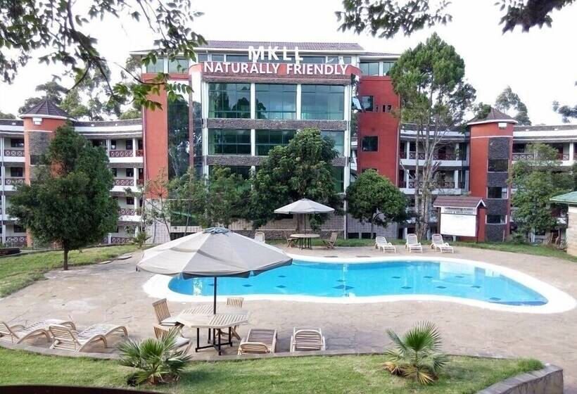 هتل Mount Kenya Leisure Lodge