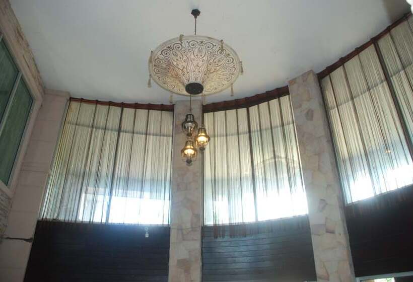 Отель Muaklek Holiday