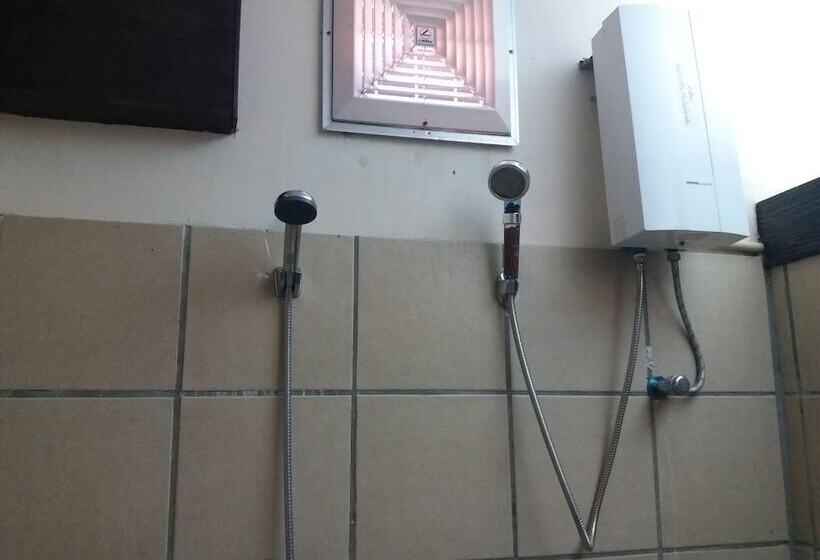 Отель Muaklek Holiday