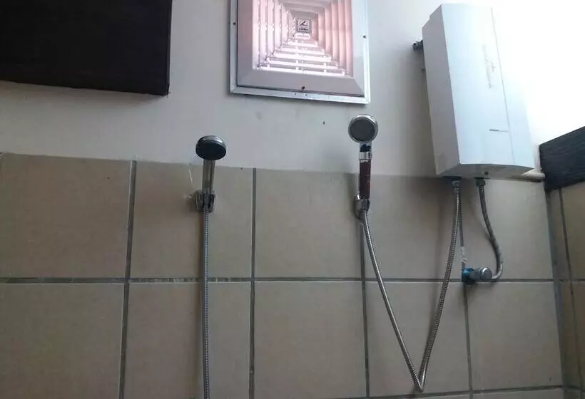 Hotelli Muaklek Holiday