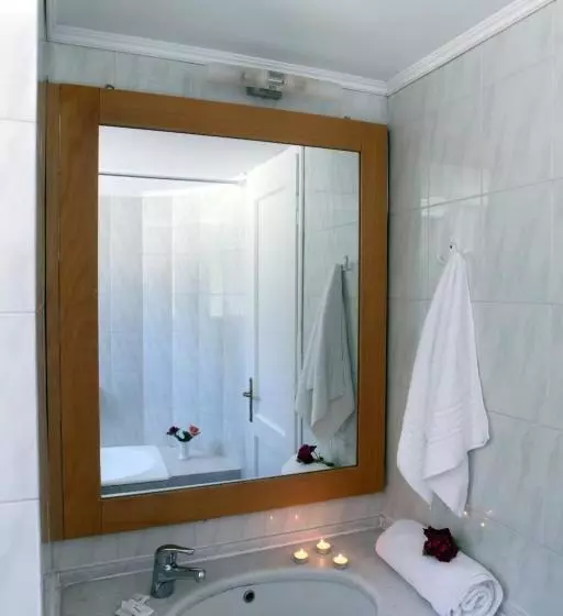 Hotel Scorpios