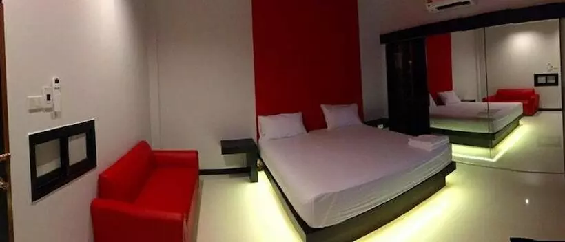 مُتل I Dus Resort