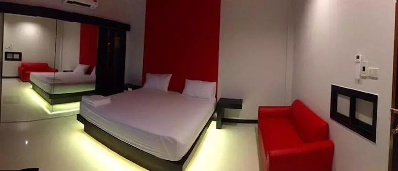 مُتل I Dus Resort