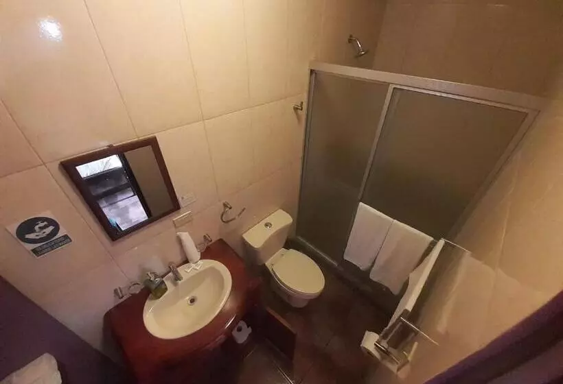 ユースホステル Boquete Town Hostal