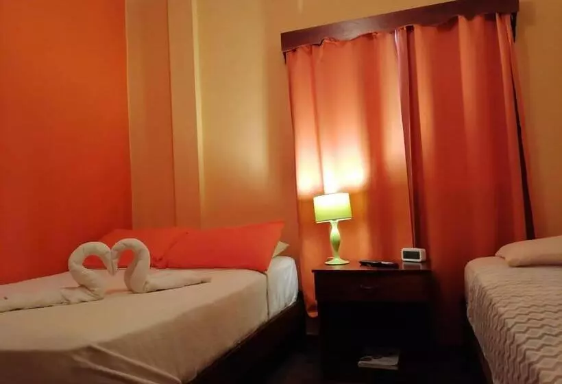 ユースホステル Boquete Town Hostal