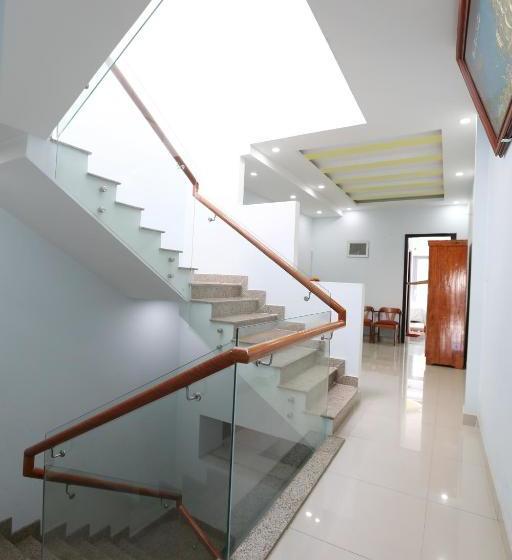 تختخواب و صبحانه House 579 Hai Ba Trung