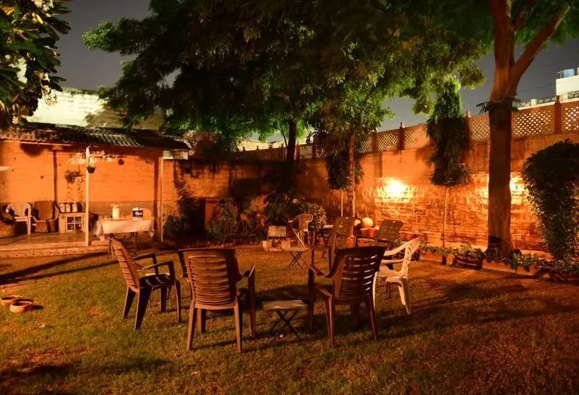 ベッドアンドブレックファースト Jaswant Niwas