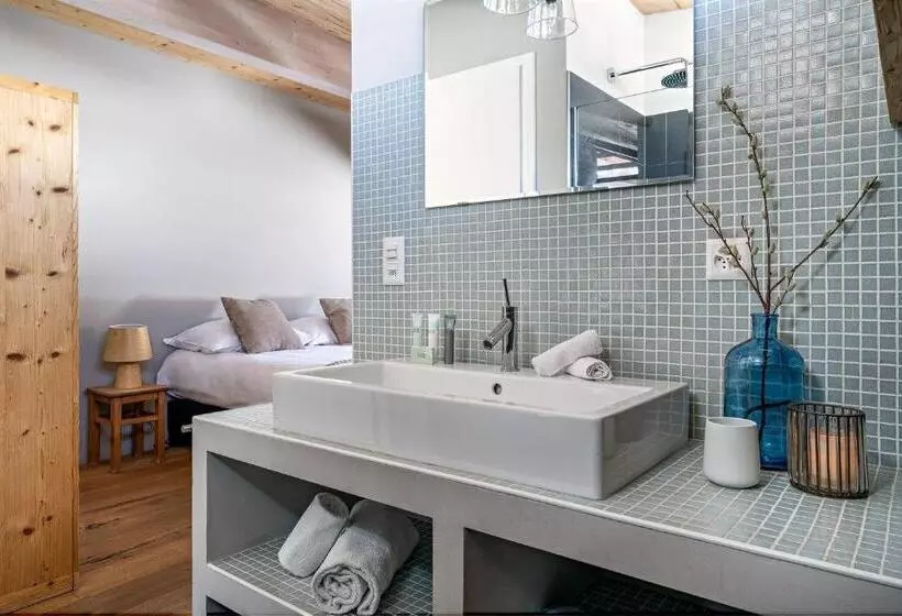 ベッドアンドブレックファースト Les Mazots Du Clos