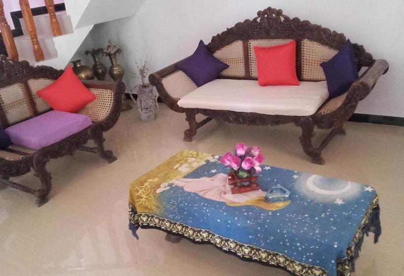 צימר Nisala Villa   Midigama