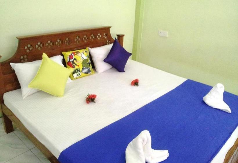 צימר Nisala Villa   Midigama