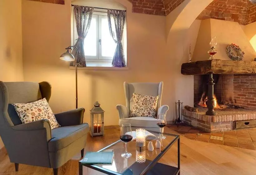 Aamiaismajoitus (B&B) Podere Demetra