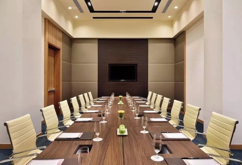ホテル Fairfield By Marriott Belagavi
