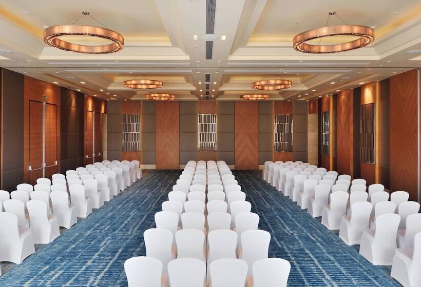 هتل Fairfield By Marriott Belagavi