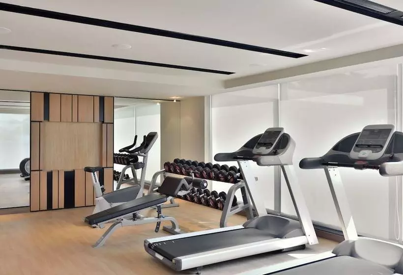 ホテル Fairfield By Marriott Belagavi