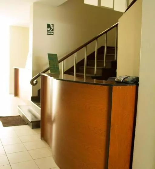 ホテル Hostal Oro Verde