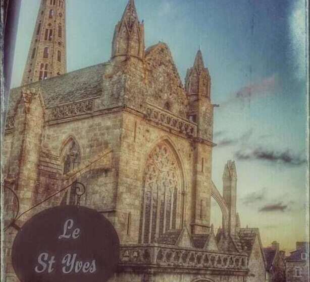 فندق Hôtel Le Saint Yves