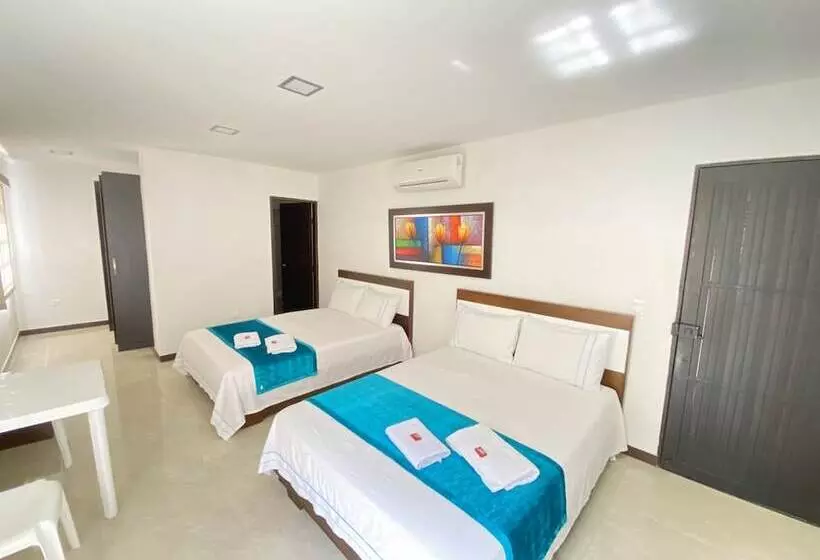 Hotelli Manantial