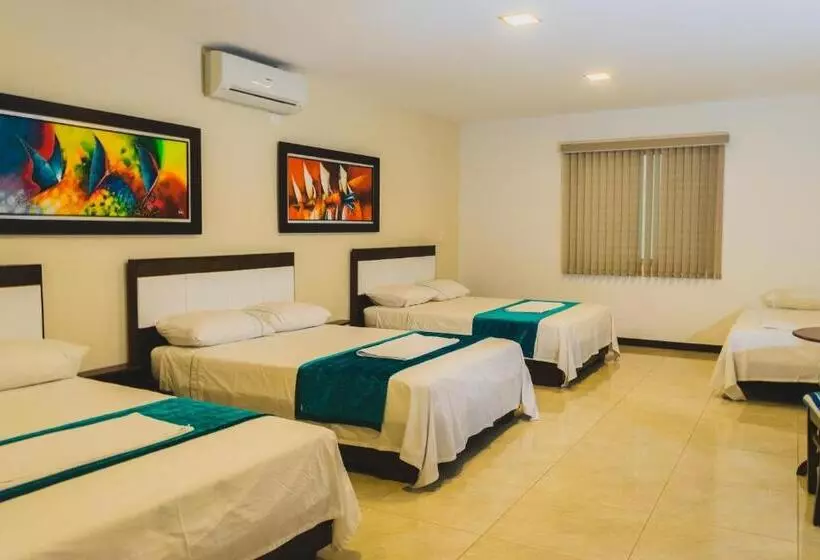 Hotelli Manantial