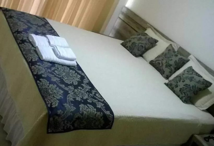 Hotel Open