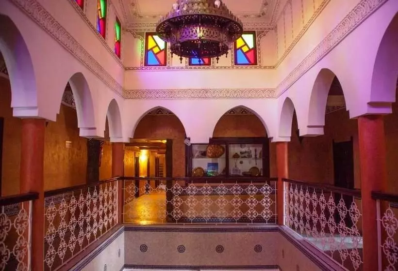 Hotelli Salama Ste Sal  Ama Sud Sarl Au