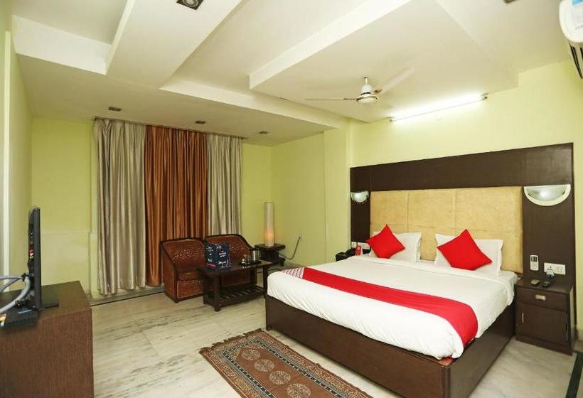 ホテル Swagat Palace