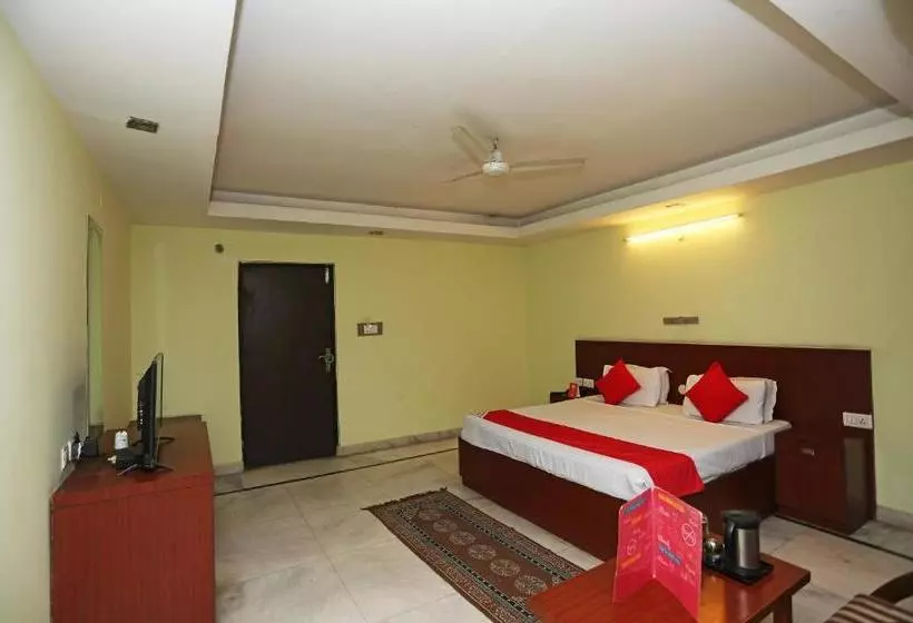 ホテル Swagat Palace