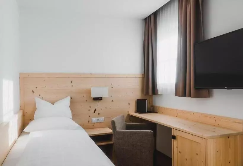 ホテル Villa Waldheim