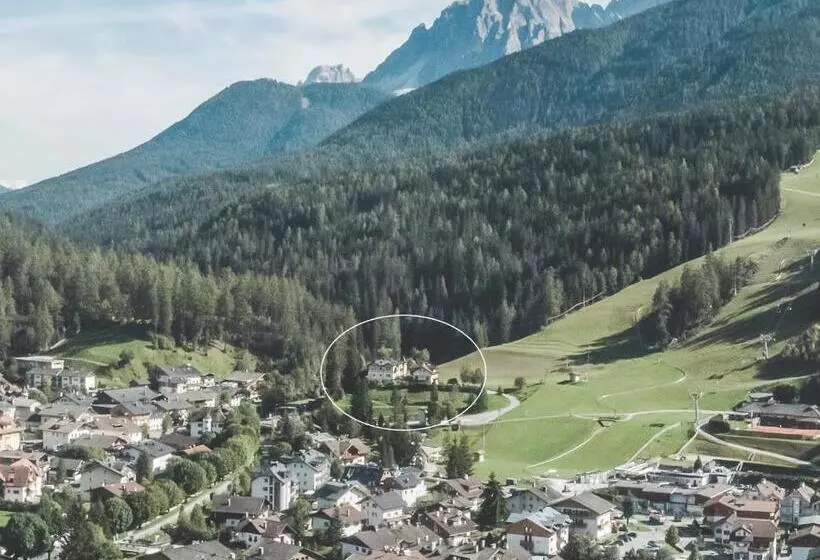 ホテル Villa Waldheim