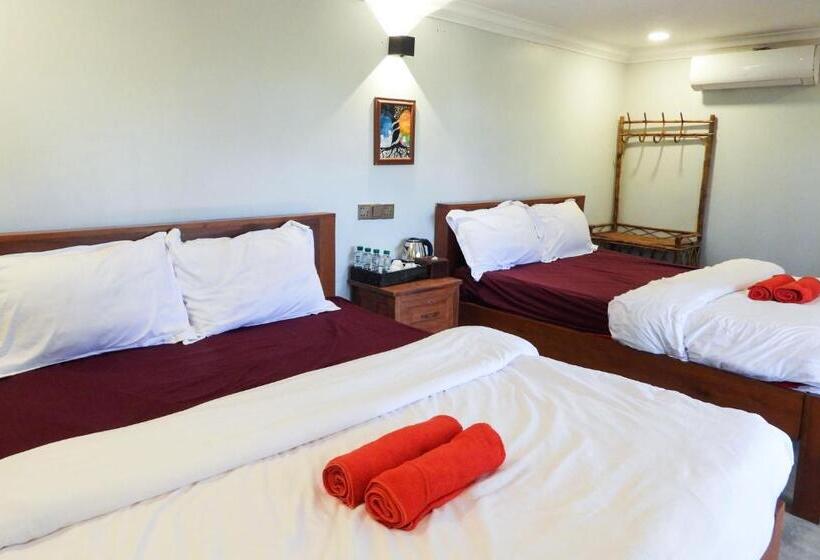 منتجع Bamboo Bungalow