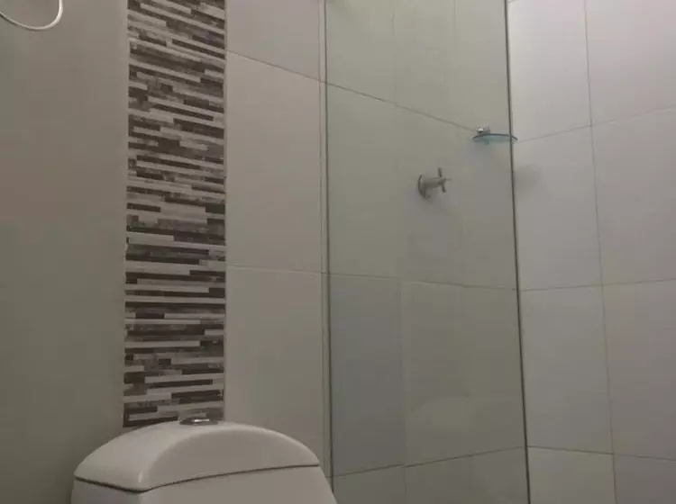 هتل Central