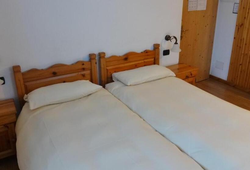 בית מלון כפרי Giardino