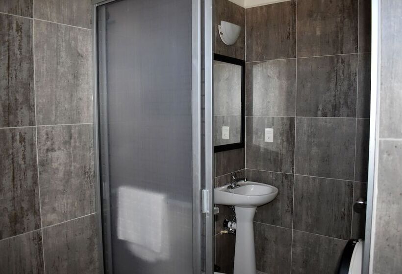 فندق Mediterraneo