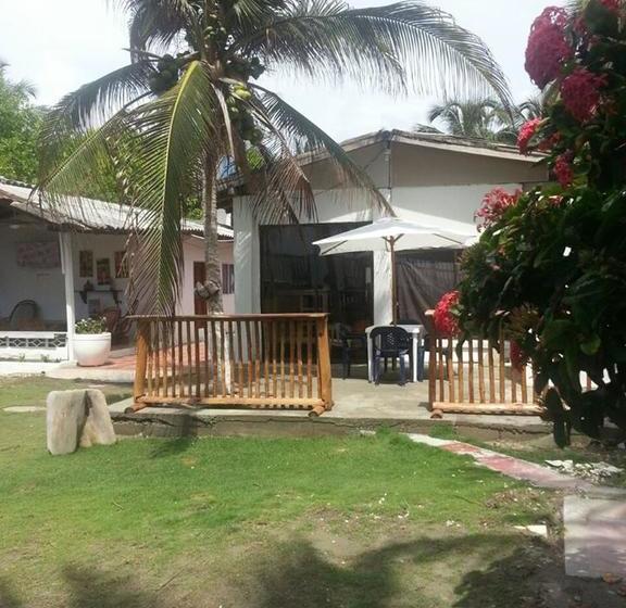 هتل Playa Tiburón