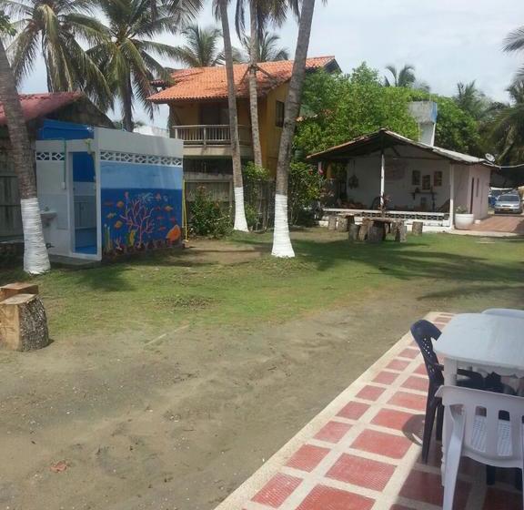 هتل Playa Tiburón