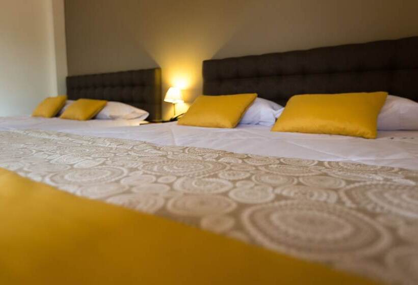 בית מלון כפרי San Rocke House