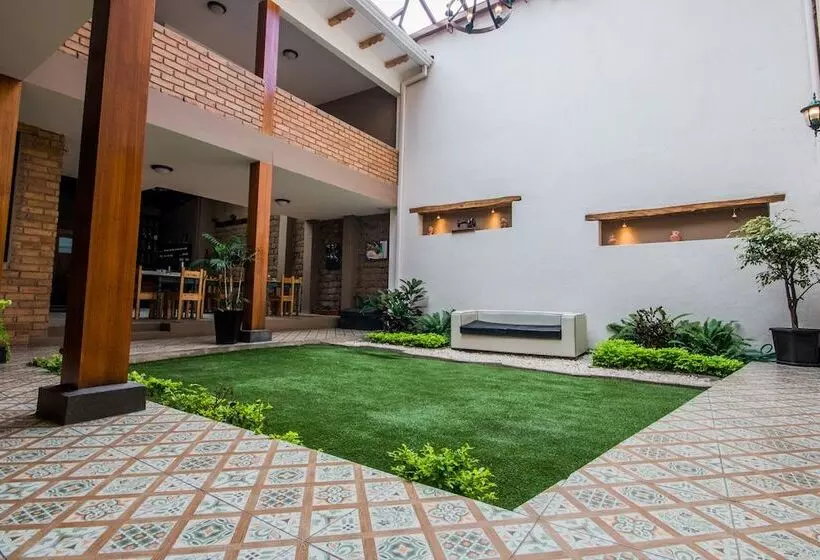Hotel San Rocke House