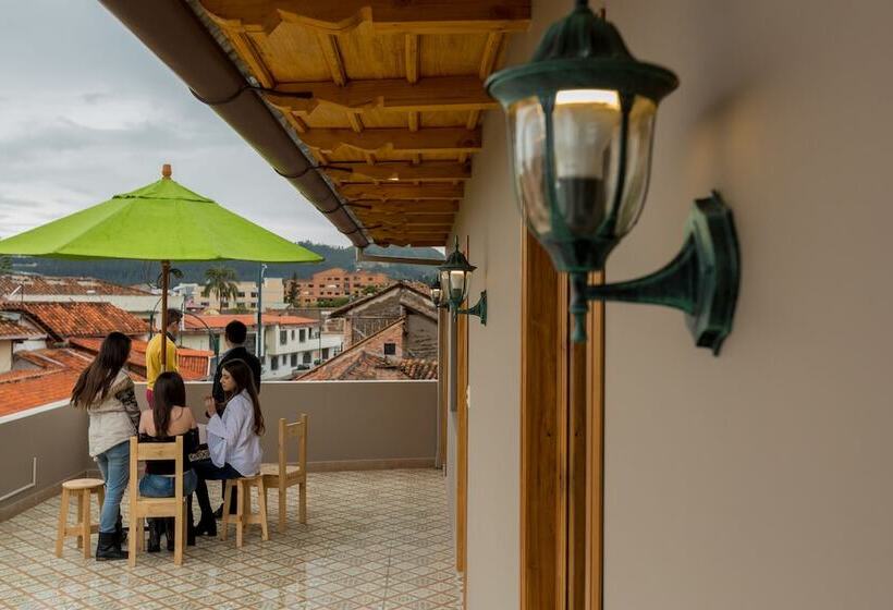 בית מלון כפרי San Rocke House