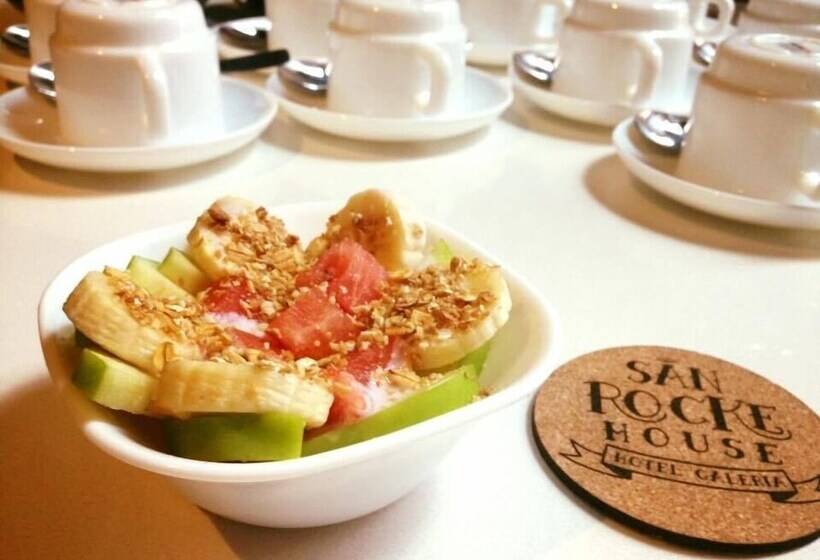 בית מלון כפרי San Rocke House