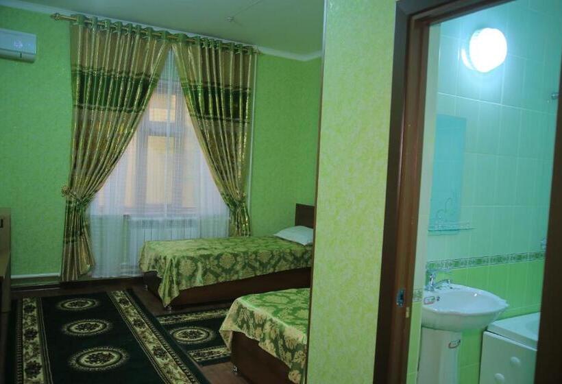 Отель Shokhjakhon