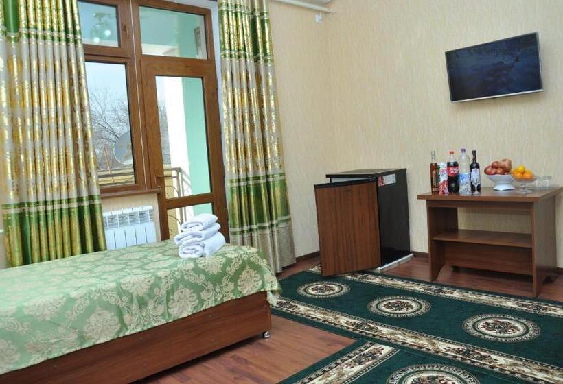 Отель Shokhjakhon