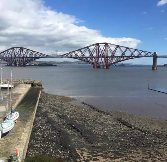 هتل The Stag Head