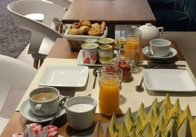 ホテル Unique Hôtel Résidence & Spa