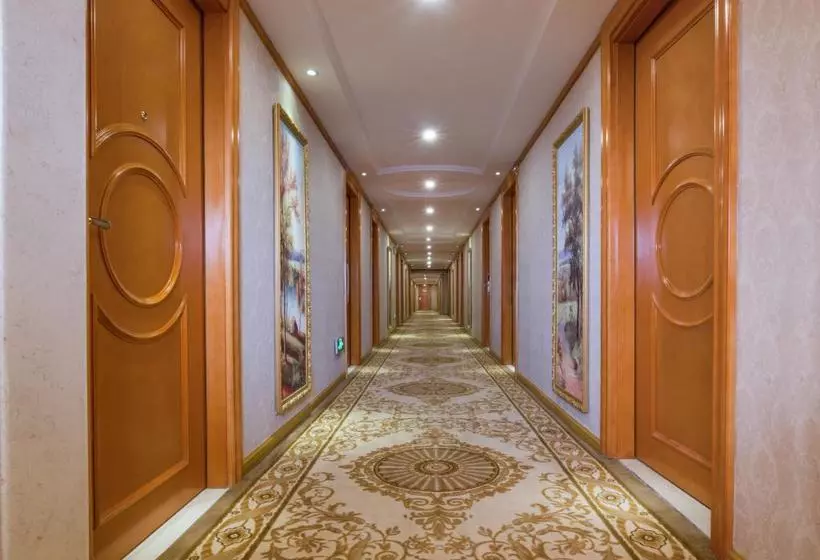 ホテル Vienna  Chaozhou Bus Terminal Branch