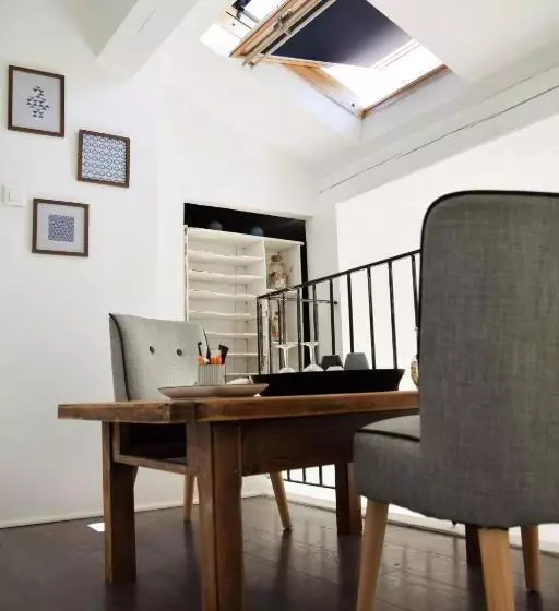 ベッドアンドブレックファースト Maison D Hôtes La Villa Madeleine