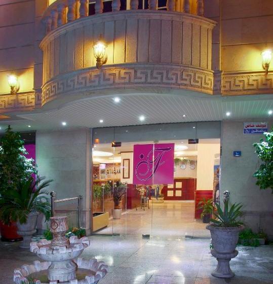호텔 Al Farhan Suites Al Hamrajeddah