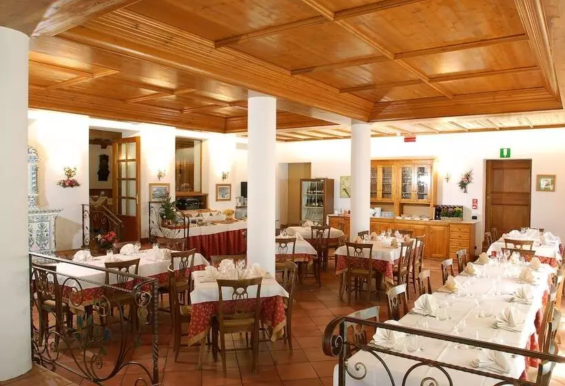 ホテル Albergo Dolomiti