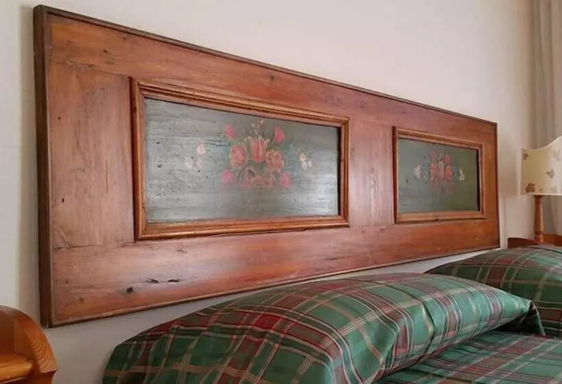 ホテル Albergo Dolomiti