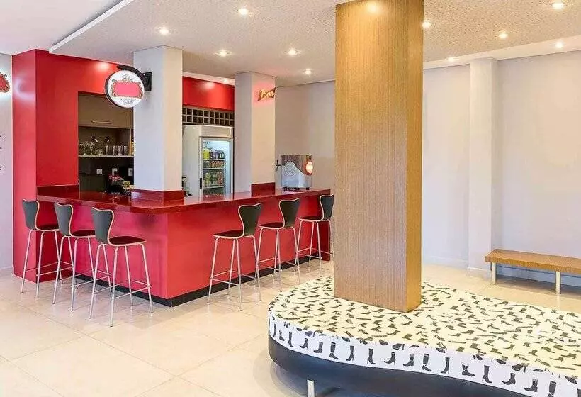 ホテル Ibis Styles Birigui